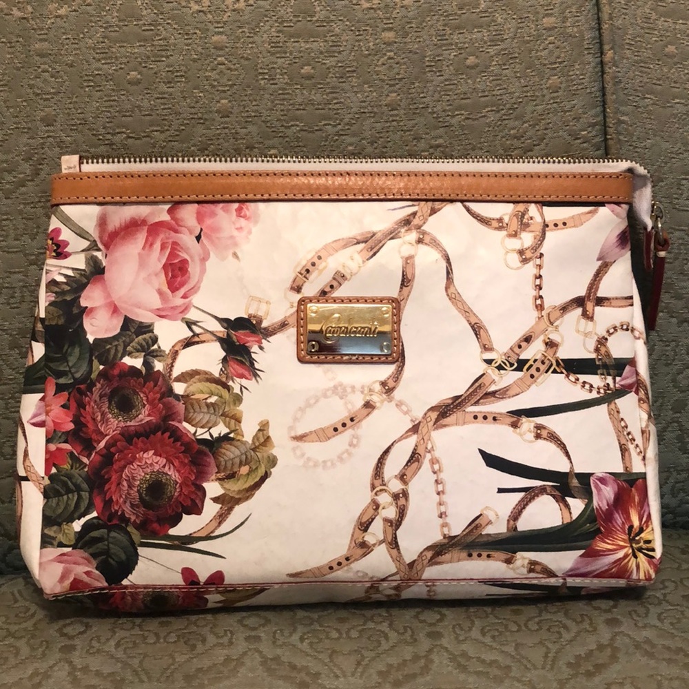 Cavalcanti leather zippered bag.  Made in Italy